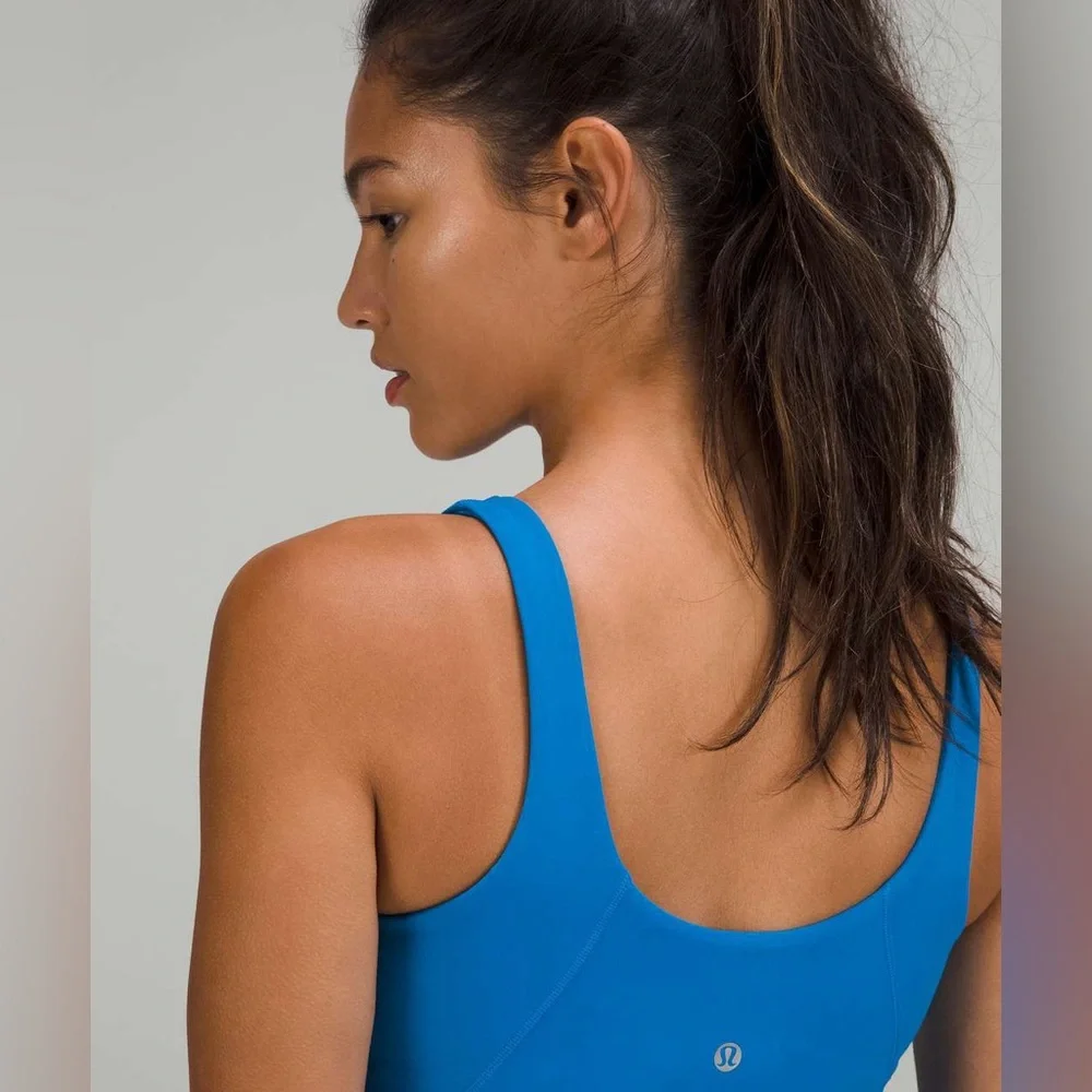 Lululemon Align Waist-Length Tank Top
Poolside bright kobalt blue shelf bra - Picture 2 of 11